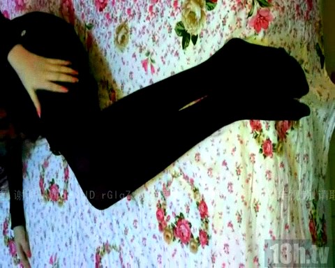 手势认证,90后美女绝美身材 让人羡慕