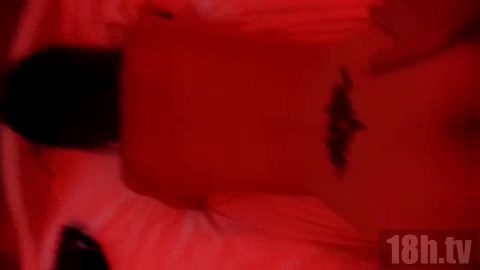 后入细腰翘臀纹身90后妹妹