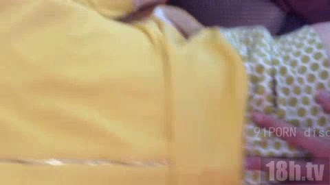【色技师and设计师】续:临走前,情人趴在电脑桌上的炮别