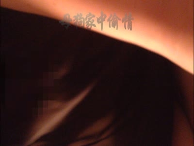 騷女家中偷情,皮膚白叫聲淫蕩
