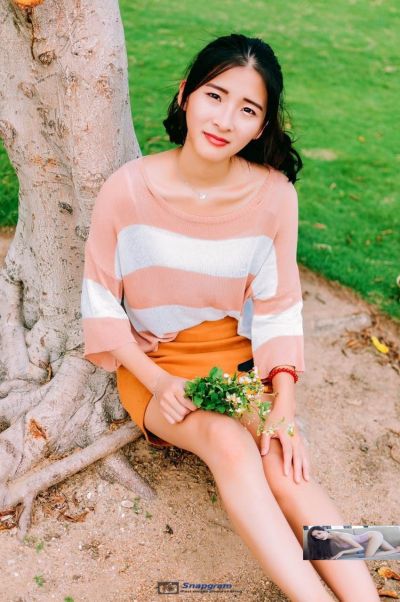 约炮长腿气质美女足交小内内都玩湿透了摸着丝袜美腿再啪啪太舒服叫床超淫荡【25:1】