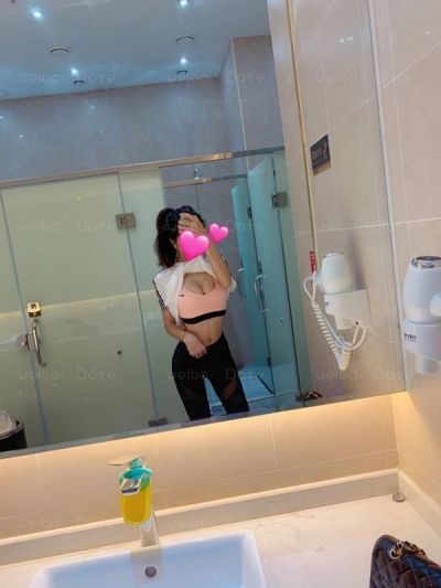 最新价值188软妹币爆乳完具少女VIP会员版之健身房做不可描述的事情揉乳玉指速插浪穴【8:53】