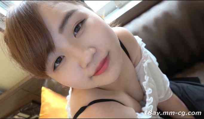 外站素人摄影童颜巨乳丰满型小妞无毛肥厚的嫩逼吞食着大鸡巴【53:11】